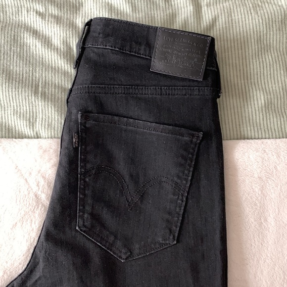 Levi’s Mile High Super Skinny Jeans - Picture 3 of 3